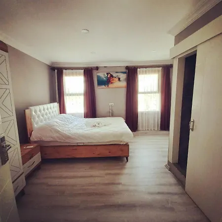 Kaleiçi Butik *